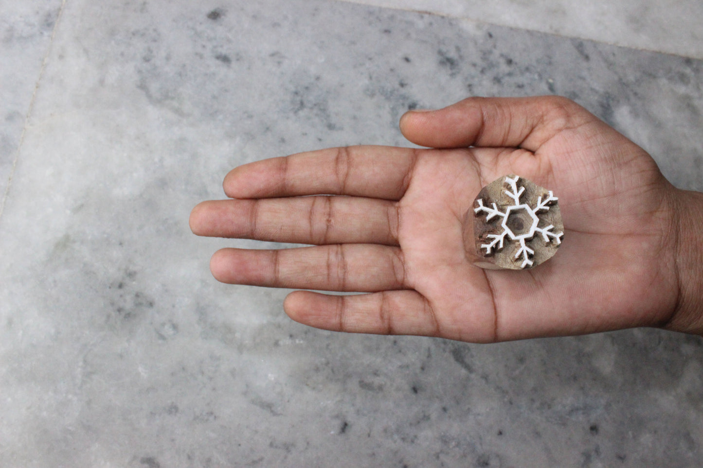 Snowflake Wood Block Stamp Hand Carved Wood Block Stamp Handmade Block Print Stamp Indian Wooden Stamp For Printing Hand Carve Soap Making Stamp Traditional Textile Block