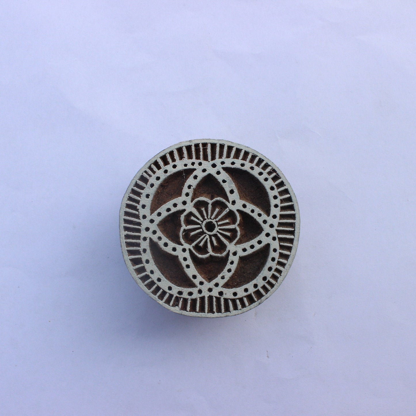 Mandala Traditional Indian Wood Stamps For Textile Printing Hand Carved And Personalized Flower Carve Block For Printing Floral Stamp