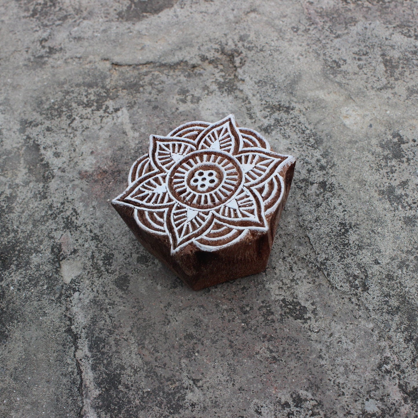 Floral Block Print Stamp Hand Carved Stamp Lotus Fabric Stamp Hand Carved Textile Printing Block For Printing Mandala Soap Making Stamp