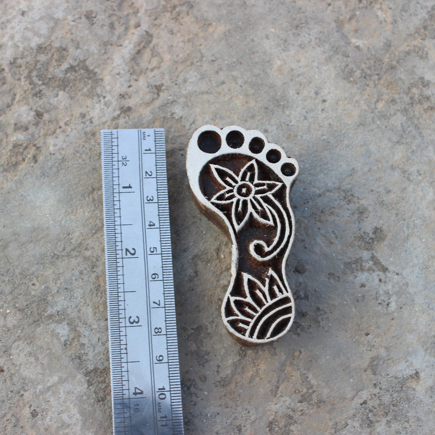 Footprint Fabric Stamp Carve Block Stamp Foot Fabric Stamp Hand Carved Textile Block For Printing Goddess Soap Making Stamp Traditional