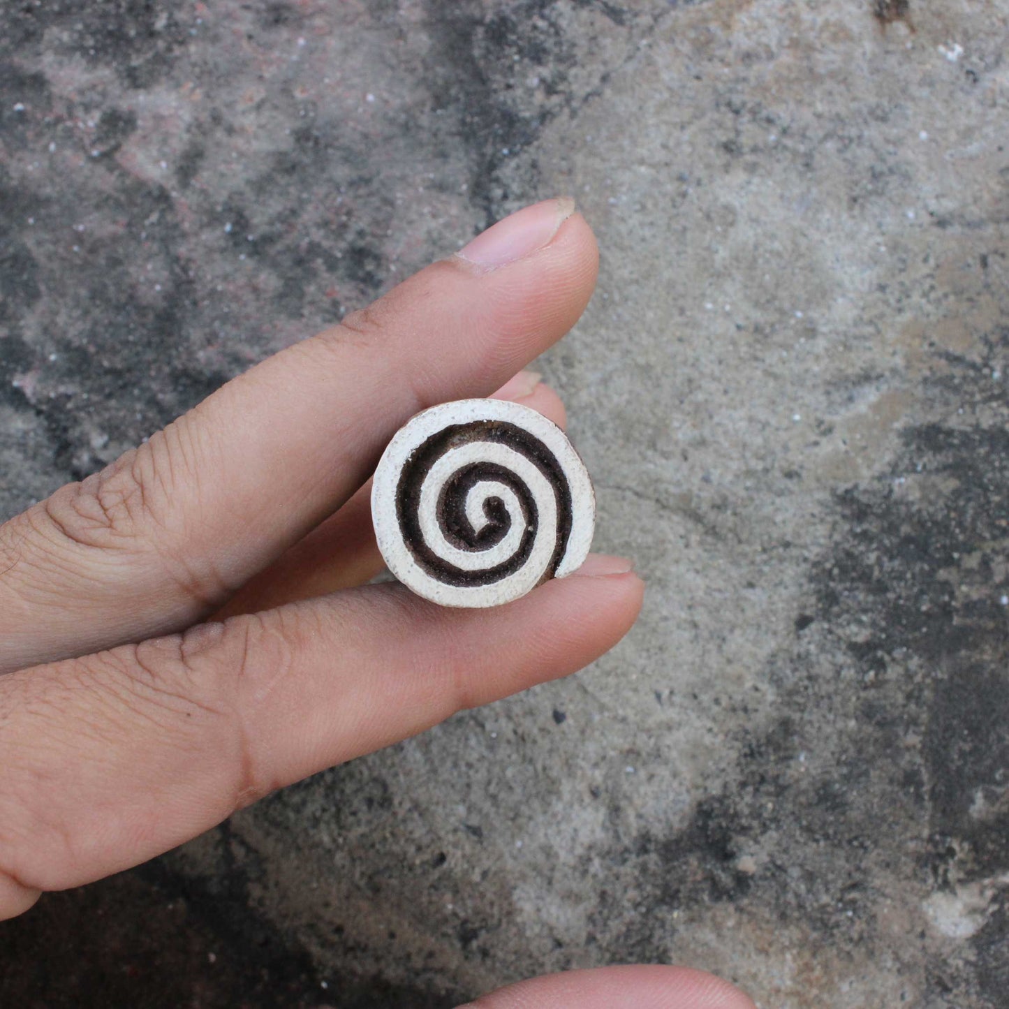 Celtic Fabric Stamp Spiral Wood Block Stamp Indian Stamp Carve Textile Block For Printing Circle Soap Stamp Geometric Textile Printing Block