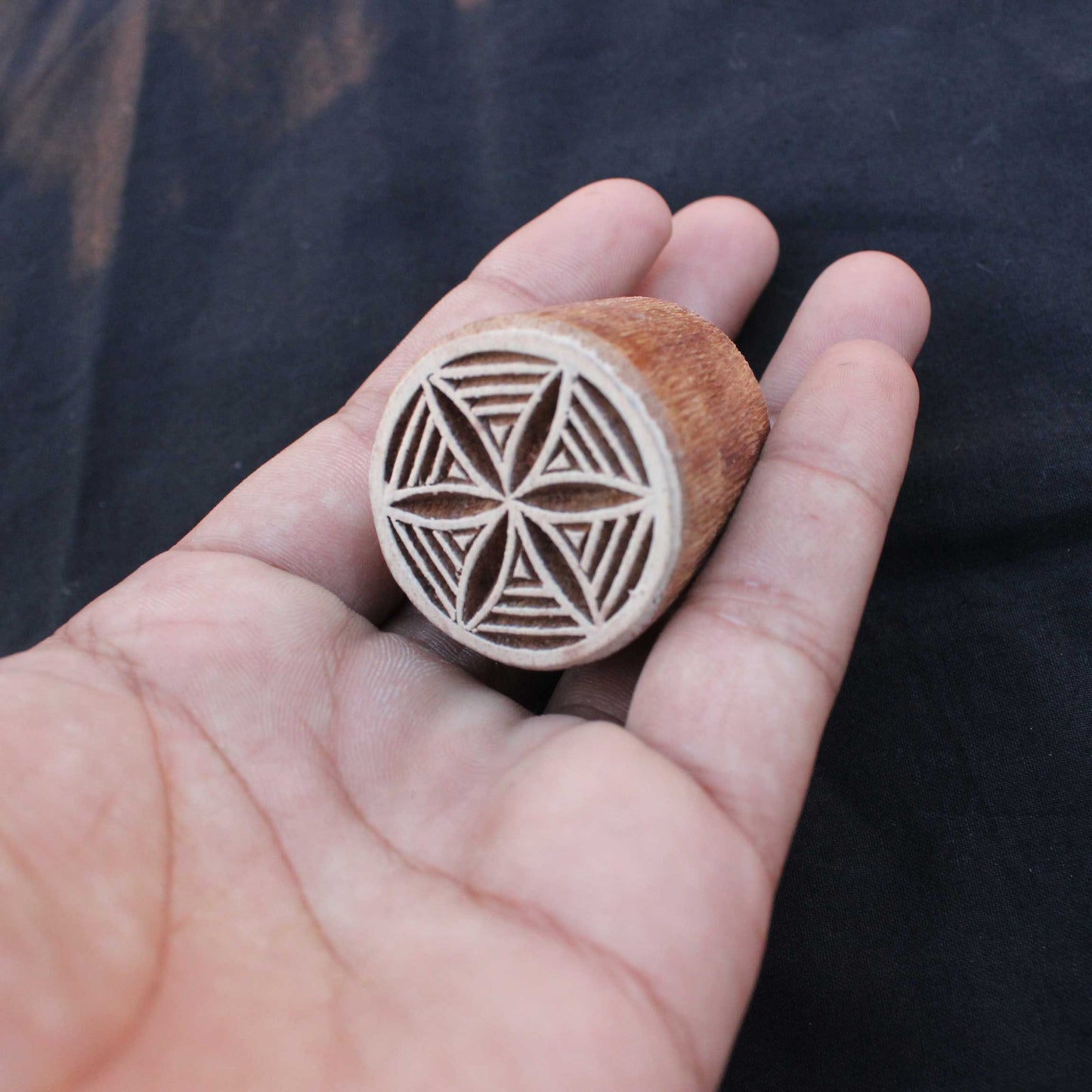 Flower Wood Block Stamp Mandala Stamp Carve Wooden Stamp Indian Wood Block Stamp For Printing Henna Design Soap Making Stamp Circle Textile