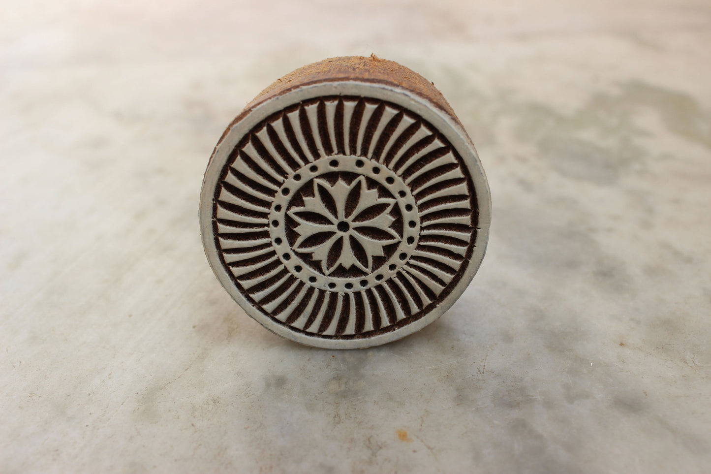 Mandala Stamp Carve Block Wood Block Stamp Round Wood Block Stamp Hand Carved Textile Block For Printing Circle Soap Stamp Floral Textile