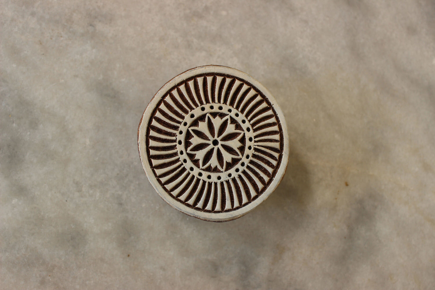 Mandala Stamp Carve Block Wood Block Stamp Round Wood Block Stamp Hand Carved Textile Block For Printing Circle Soap Stamp Floral Textile